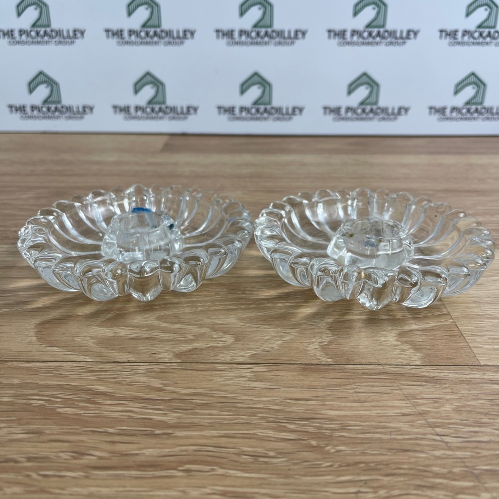 Vintage Clear Glass Scalloped Flower Taper Candle Holders Set of 2 Daisy Design